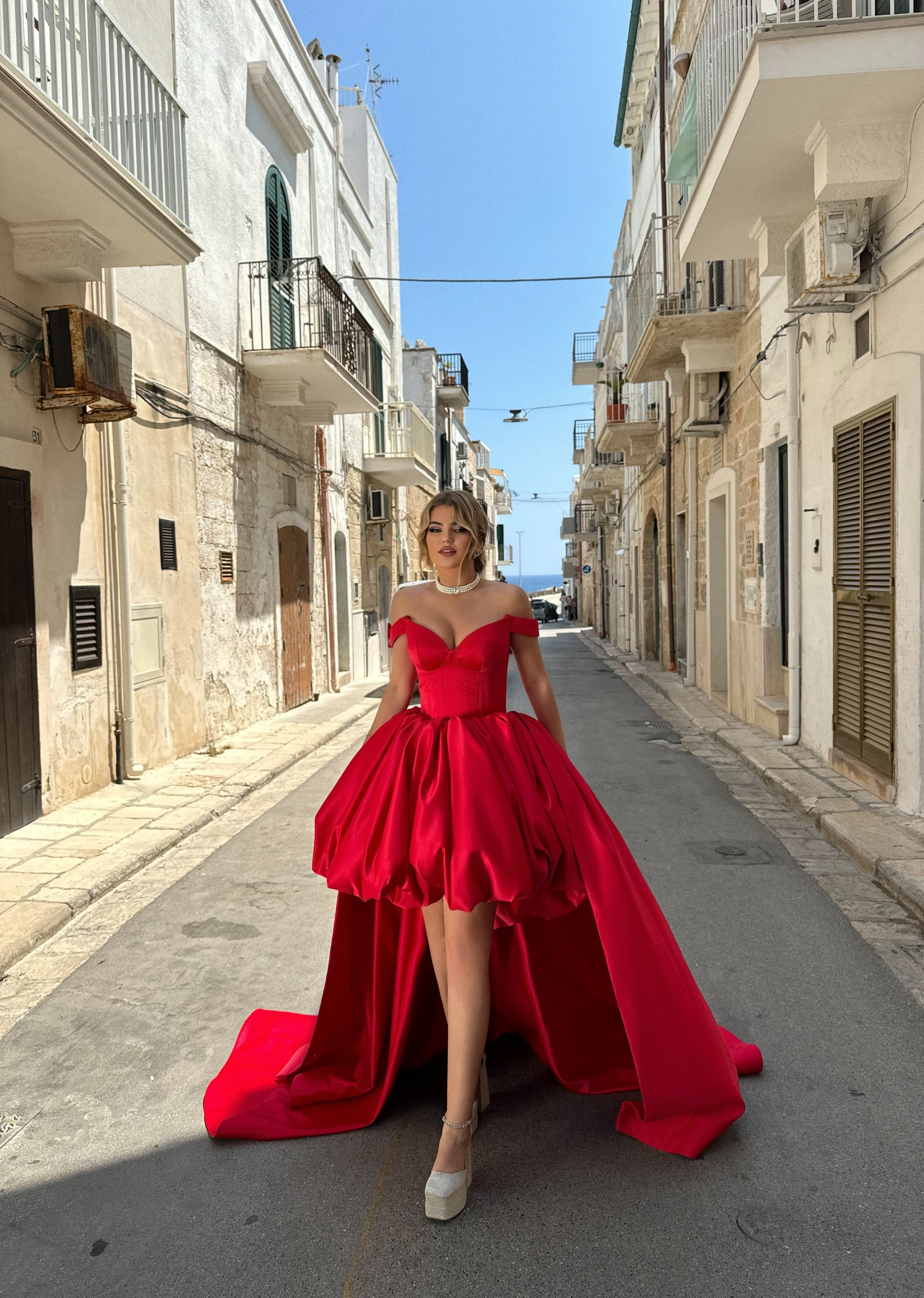 FLOWING ELEGANCE DRESS