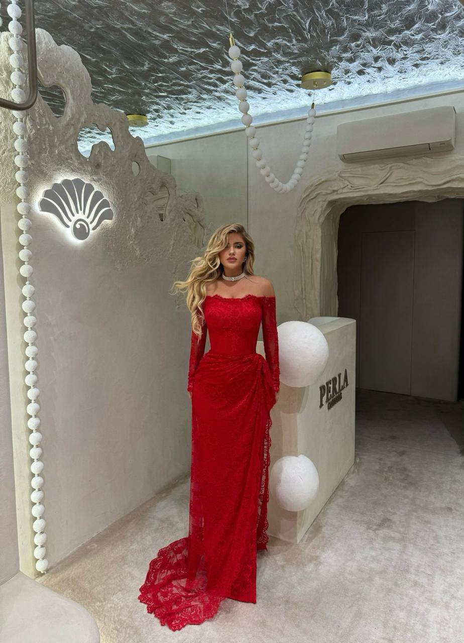 SCARLET EMBRACE DRESS