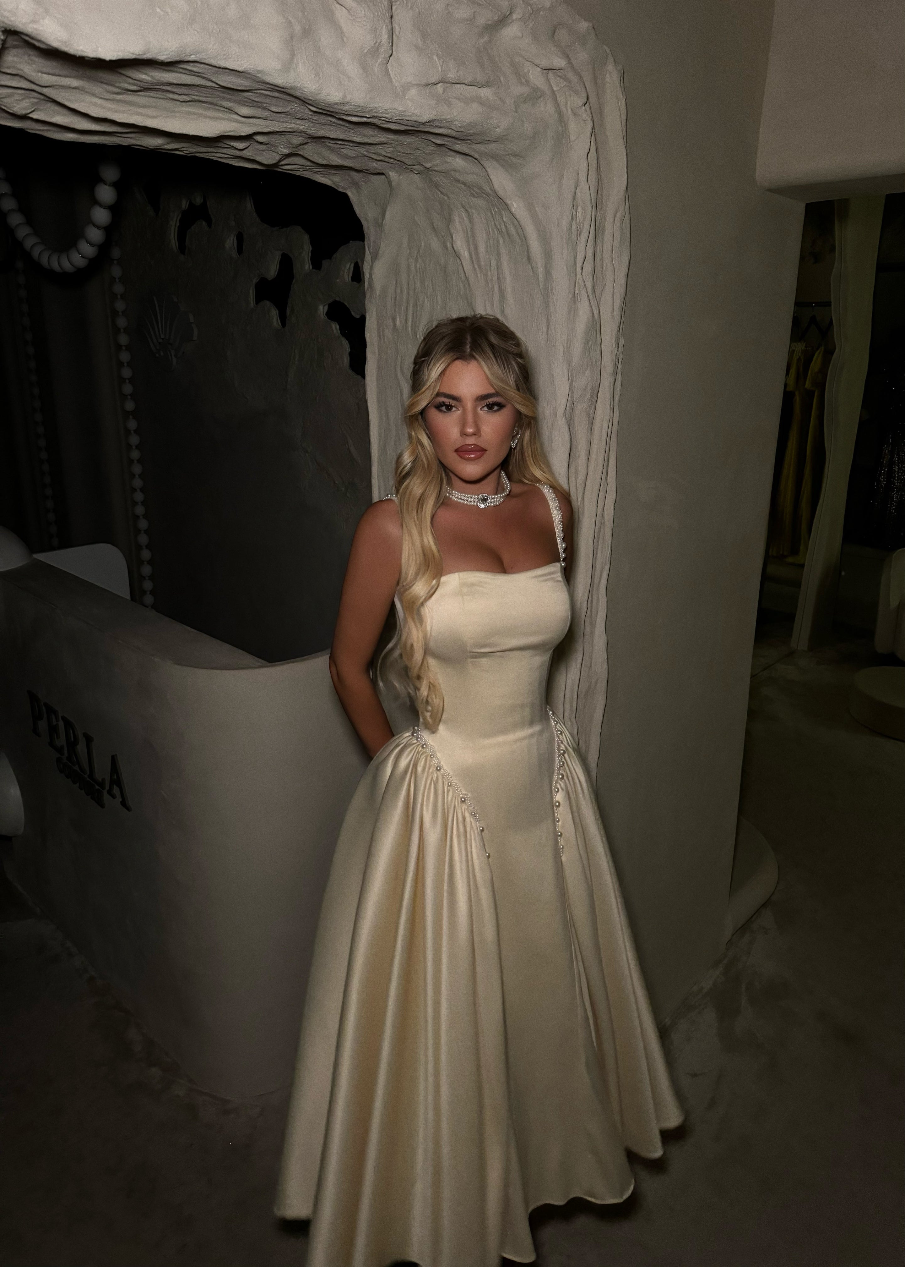PRINCESS GLOW DRESS