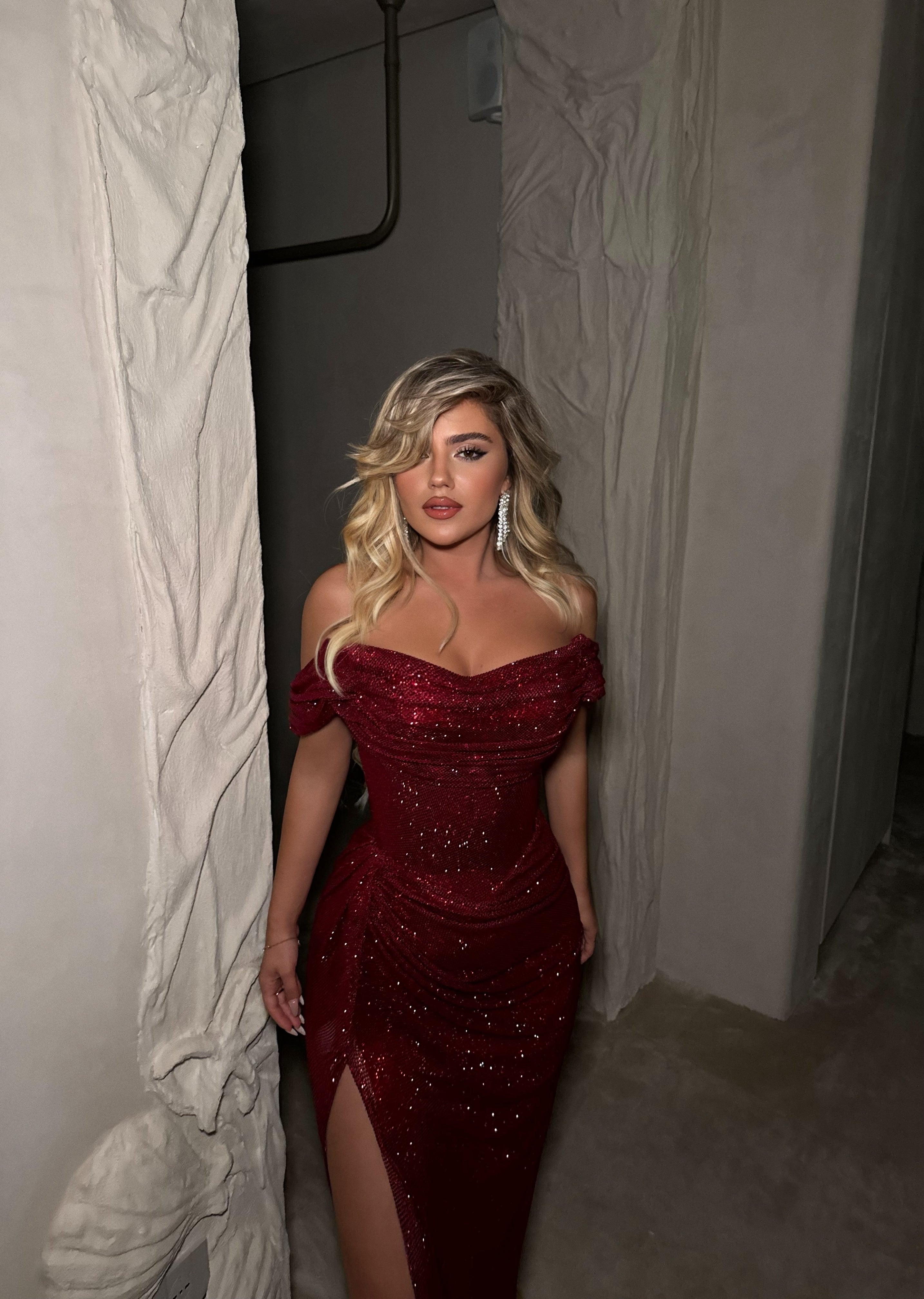 GLAMOURS BURGUNDY DRESS