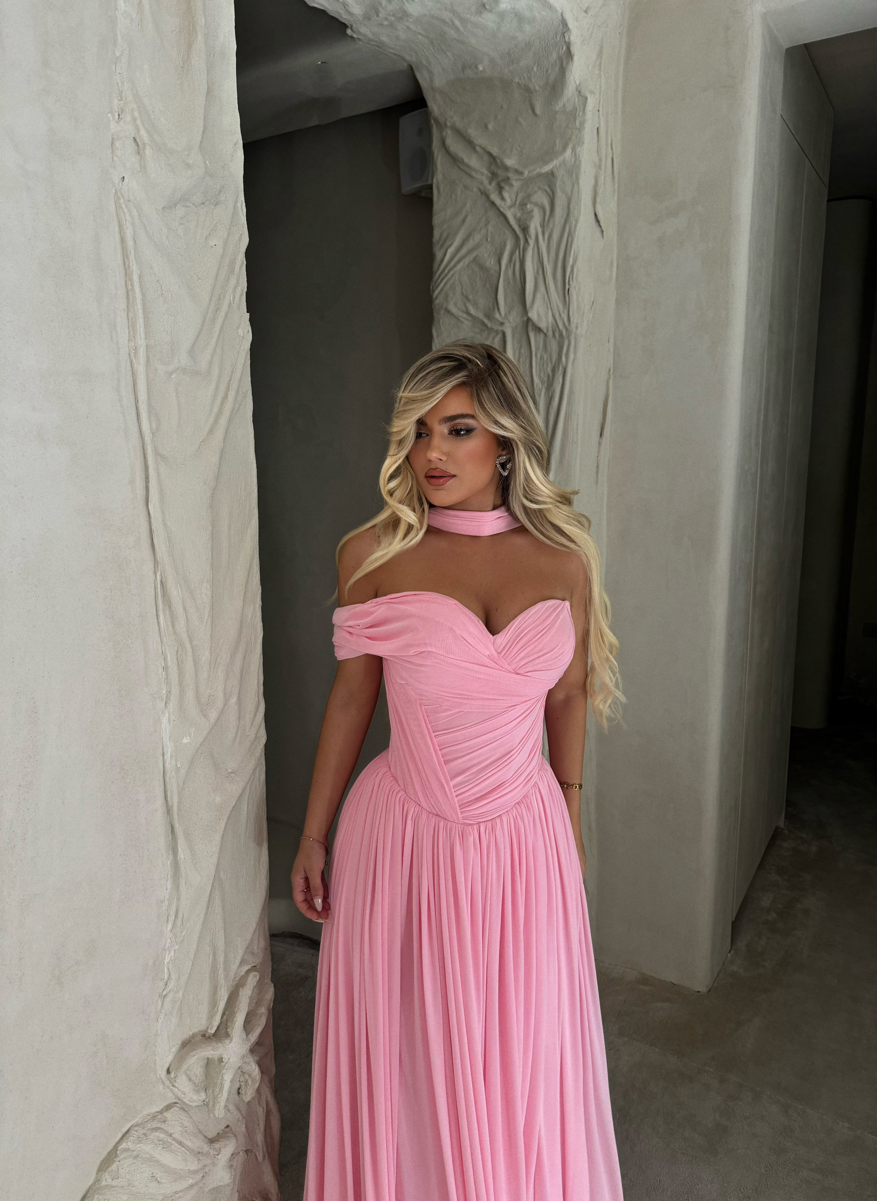 PINK FLOWING GOWN