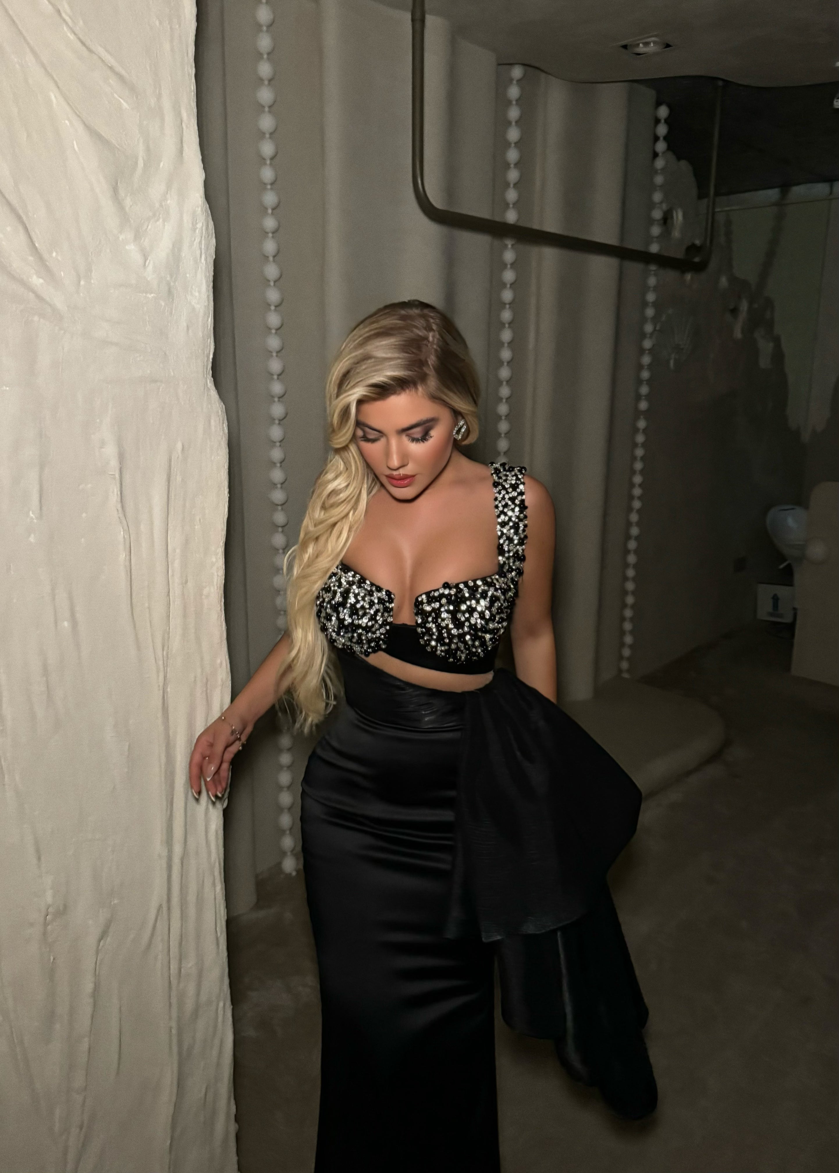 ETERNAL BLACK DRESS