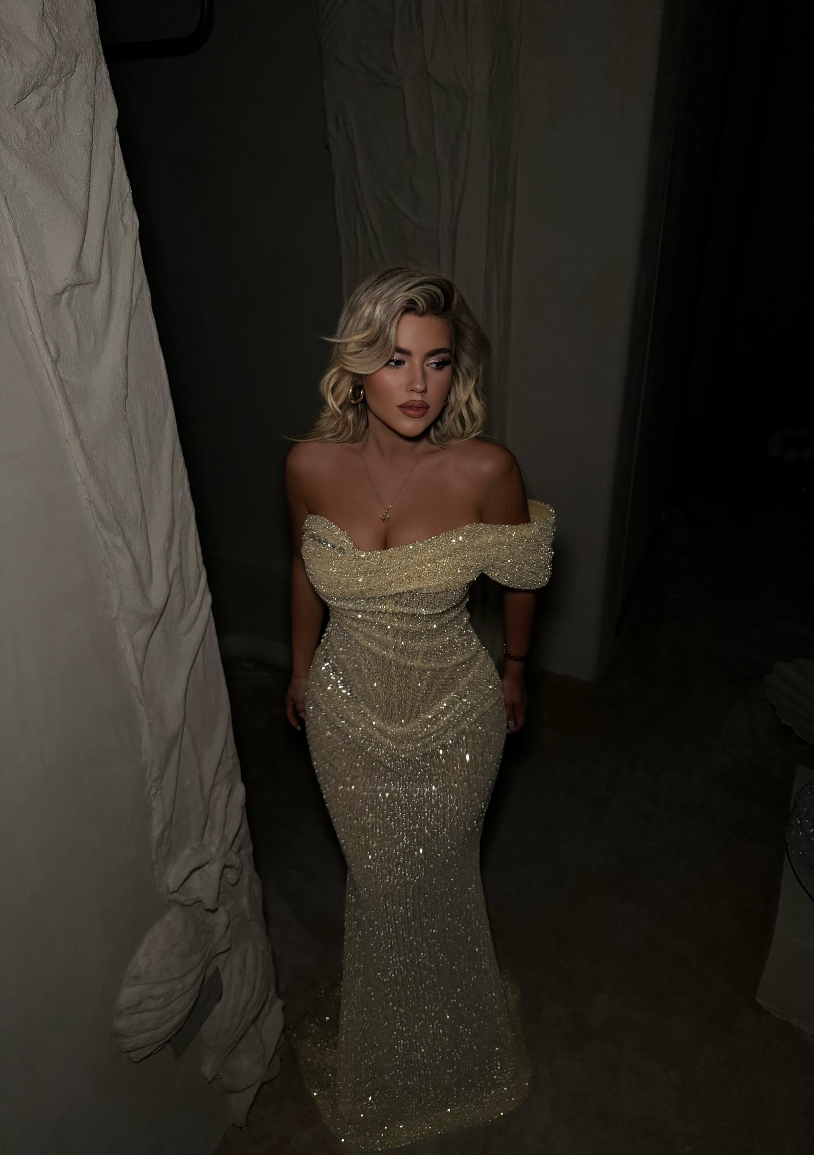GOLDEN GRACE GOWN