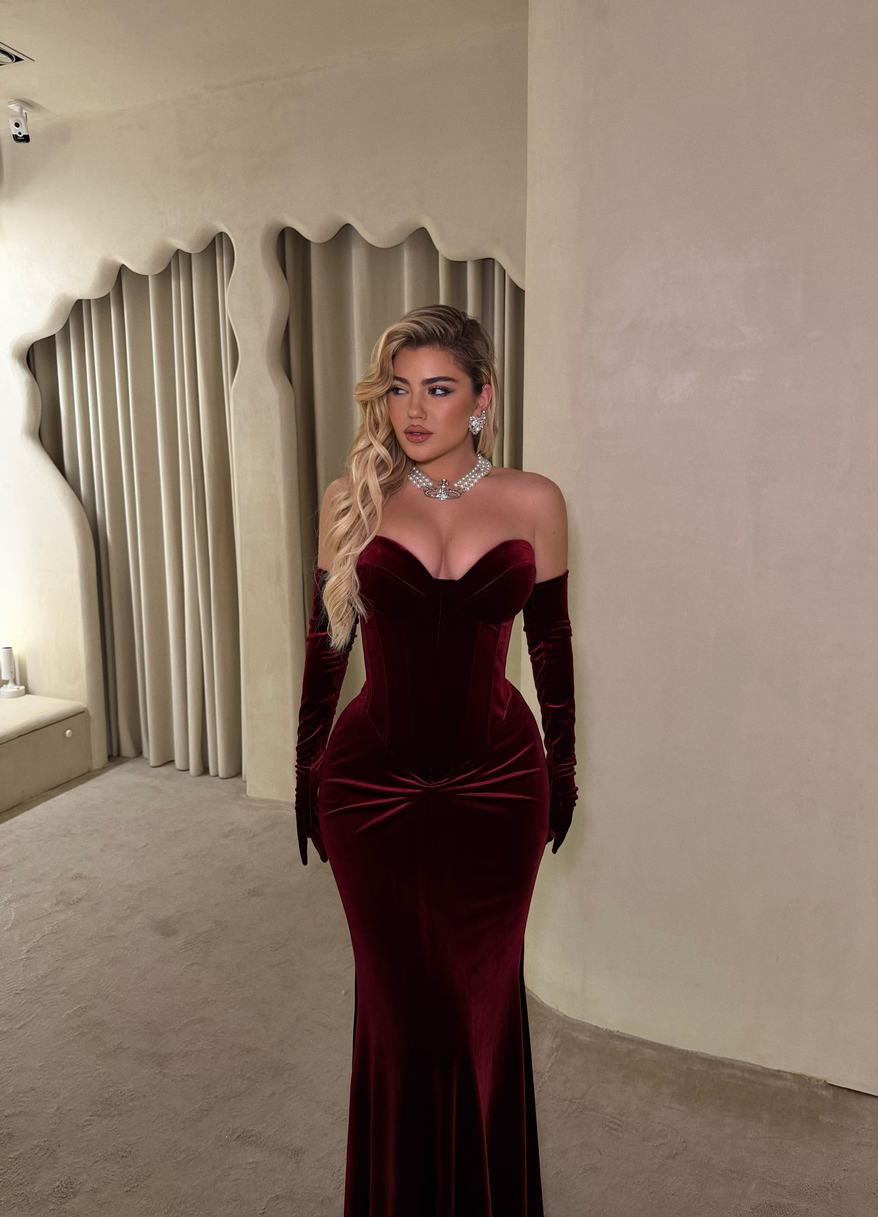 BURGUNDY VELVER GOWN