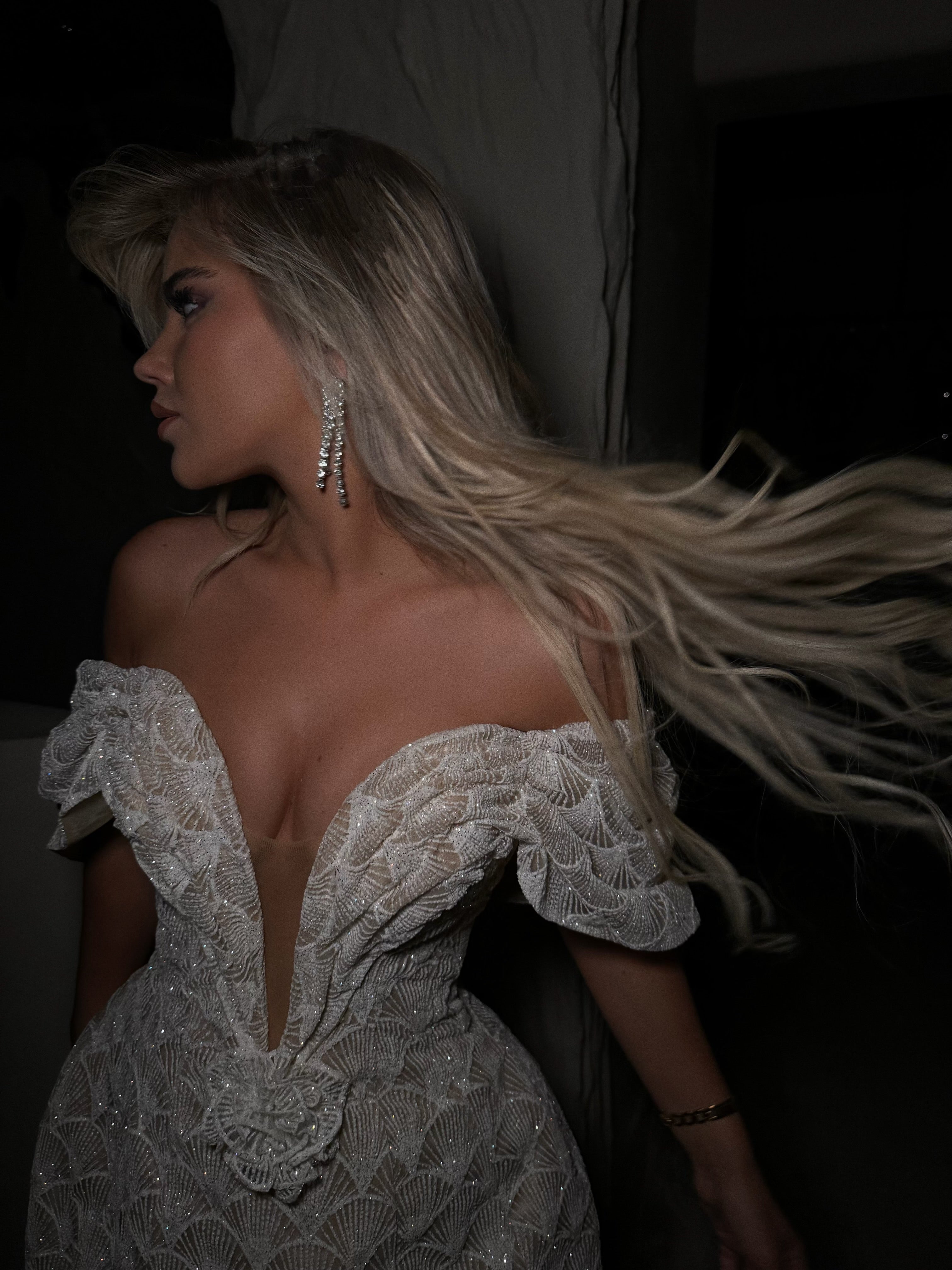 ELEGANT SHORT DRESS