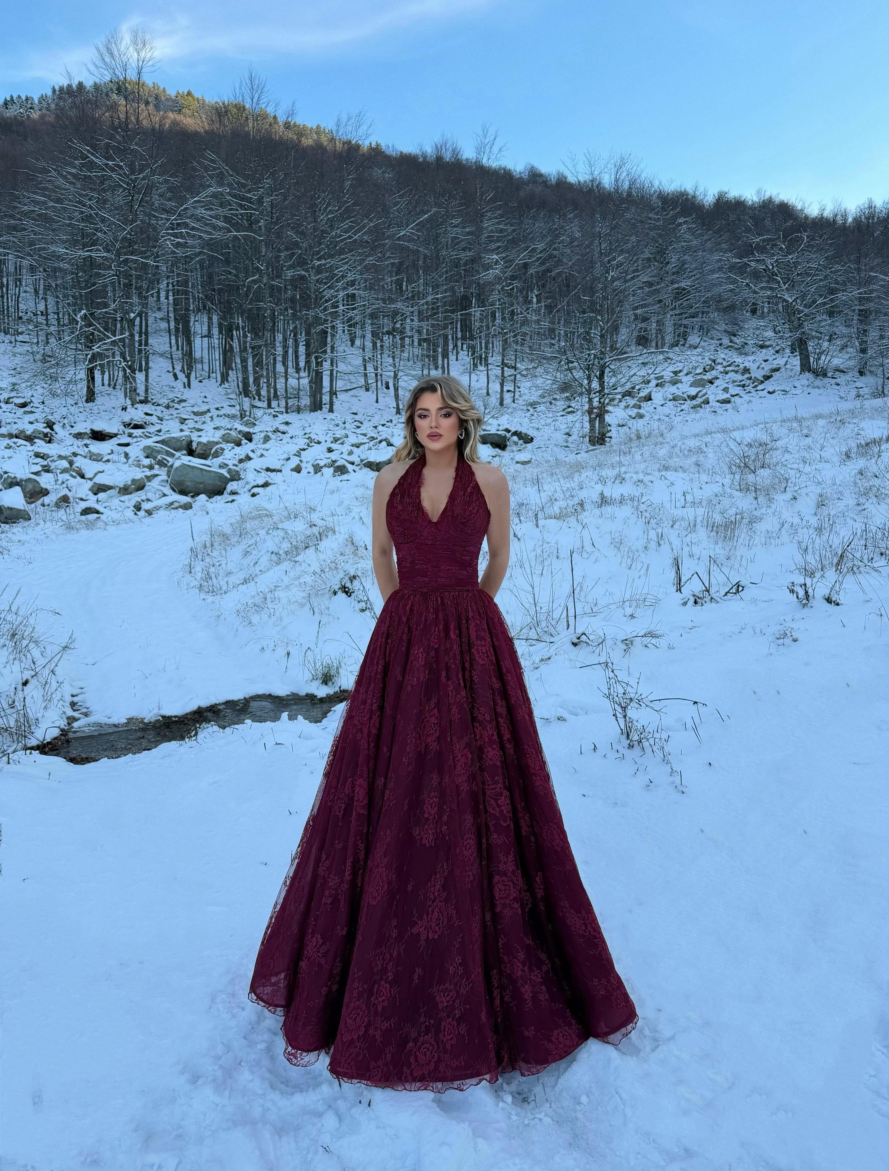 BURGUNDY ELEGANCE