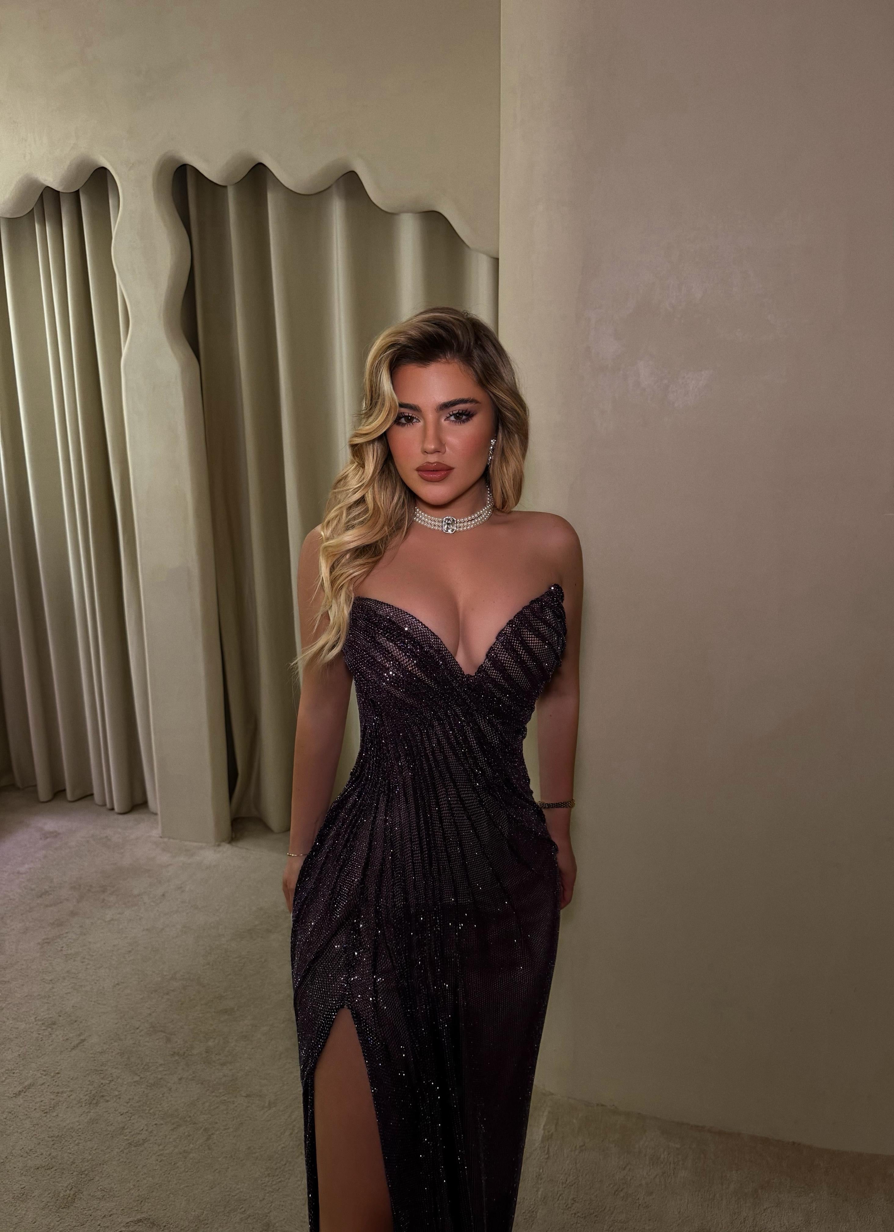 DARK PLUM ELEGANCE GOWN