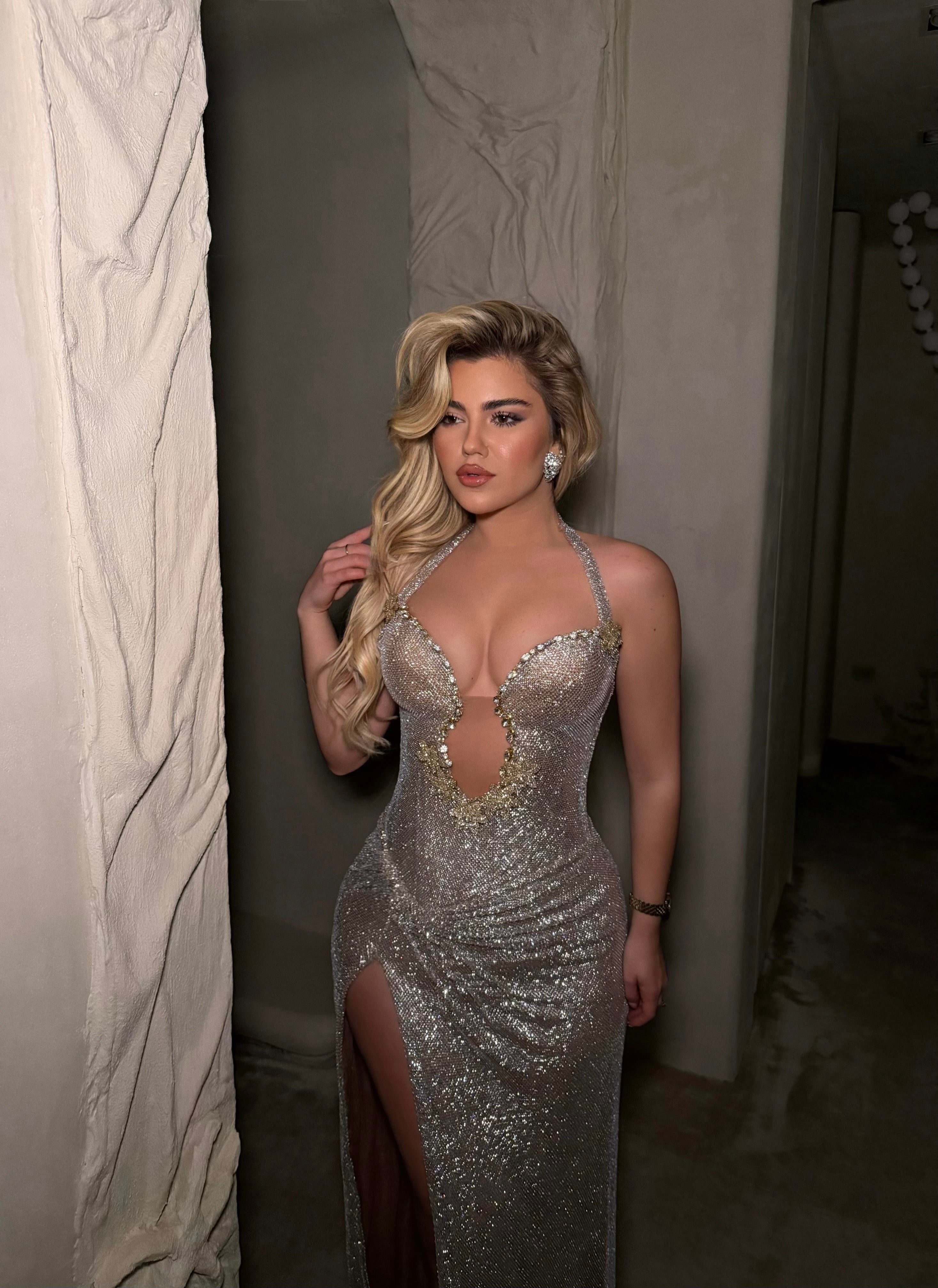 RADIANT ELEGANCE