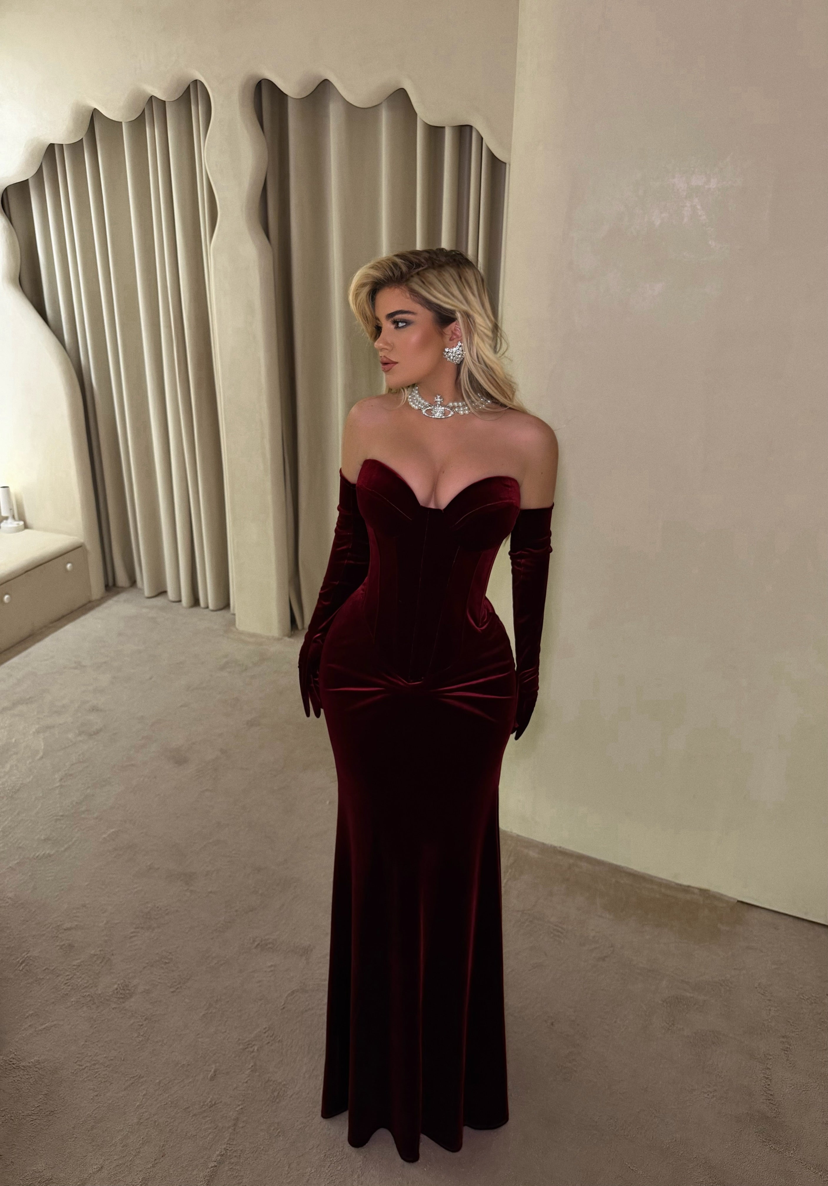 BURGUNDY VELVER GOWN