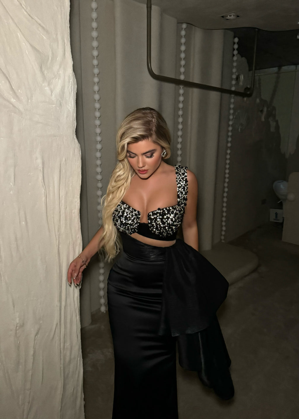 ETERNAL BLACK DRESS