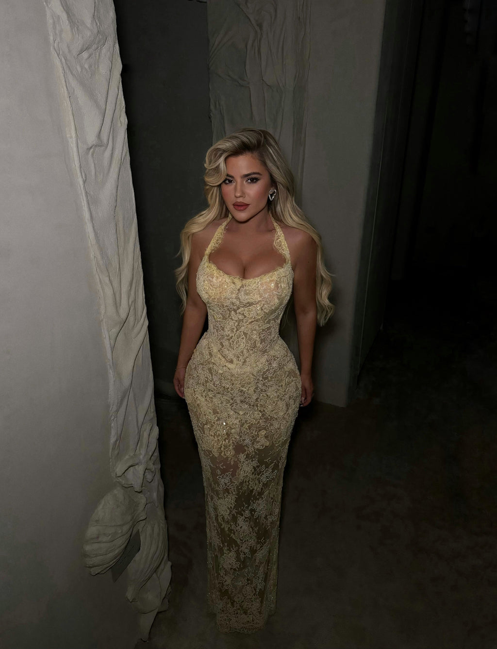 YELLOW ELEGANT LACE DRESS